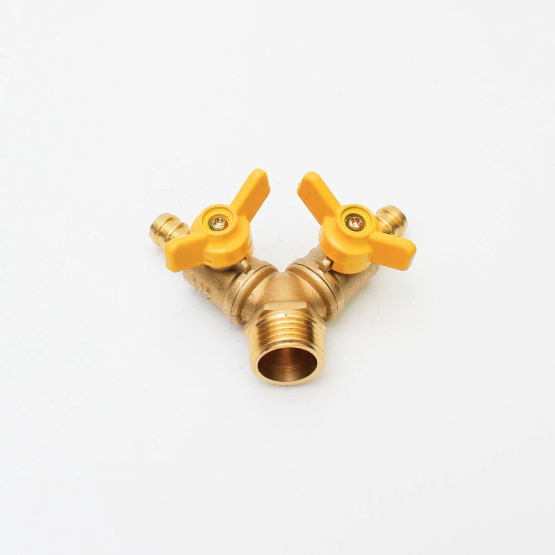 Кран-тройник на шланг 10 мм и 1/2 (наруж)