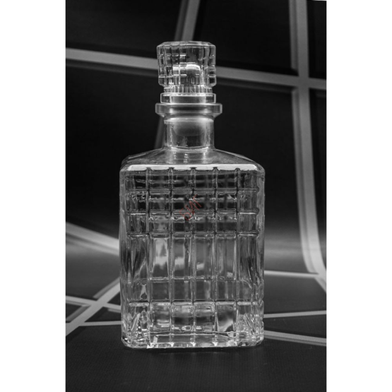 Графин 0,7л КУБИК (с пробкой)